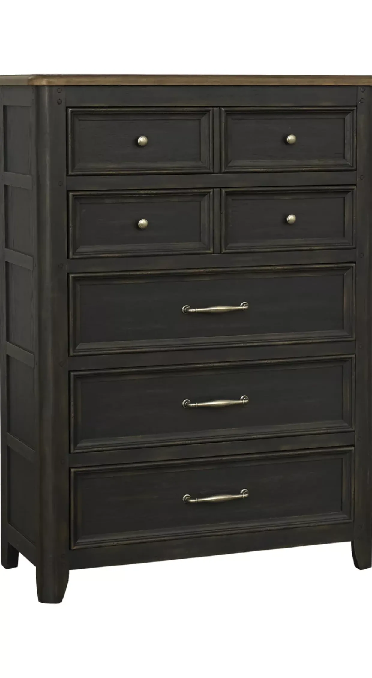Blackburn Chest