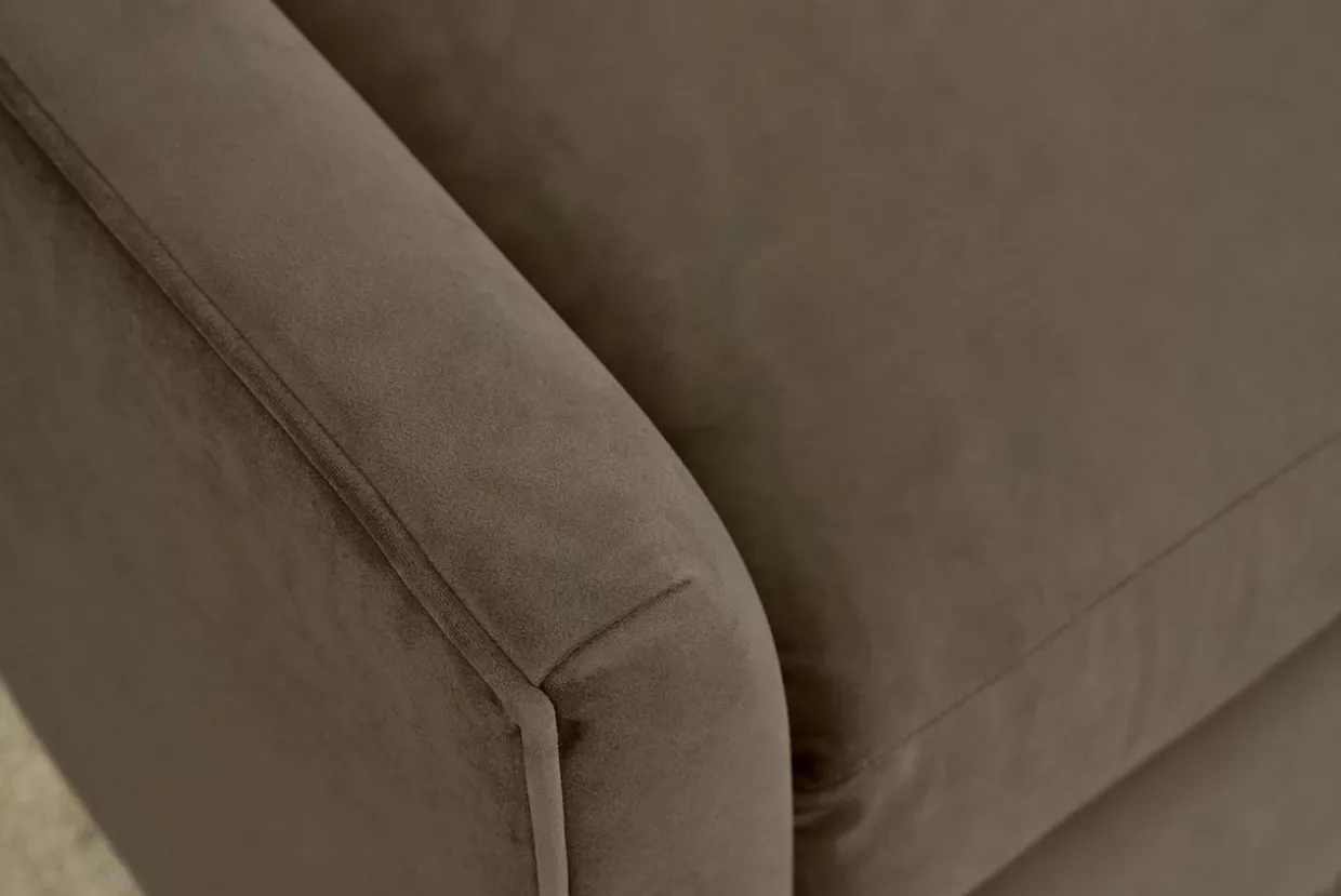 Catalina Swivel Chair