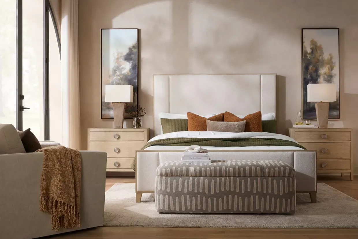 Laurel Table Lamp