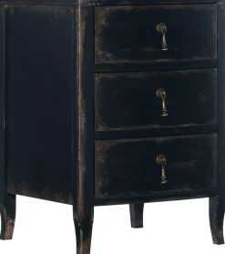 Lucy Accent Chest