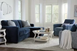Lyra Swivel Chair