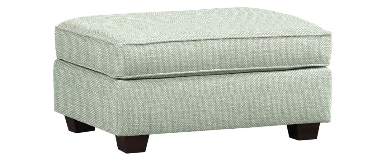 Nikki Ottoman