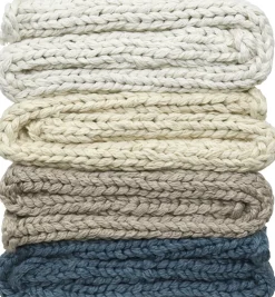 Oslo Throw