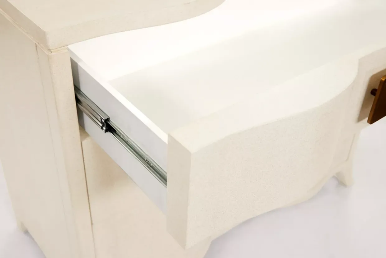 Penelope Entertainment Console