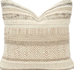 Tayla Pillow