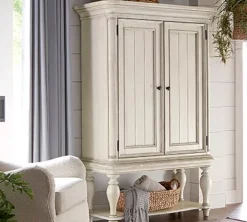 Veranda Door Chest